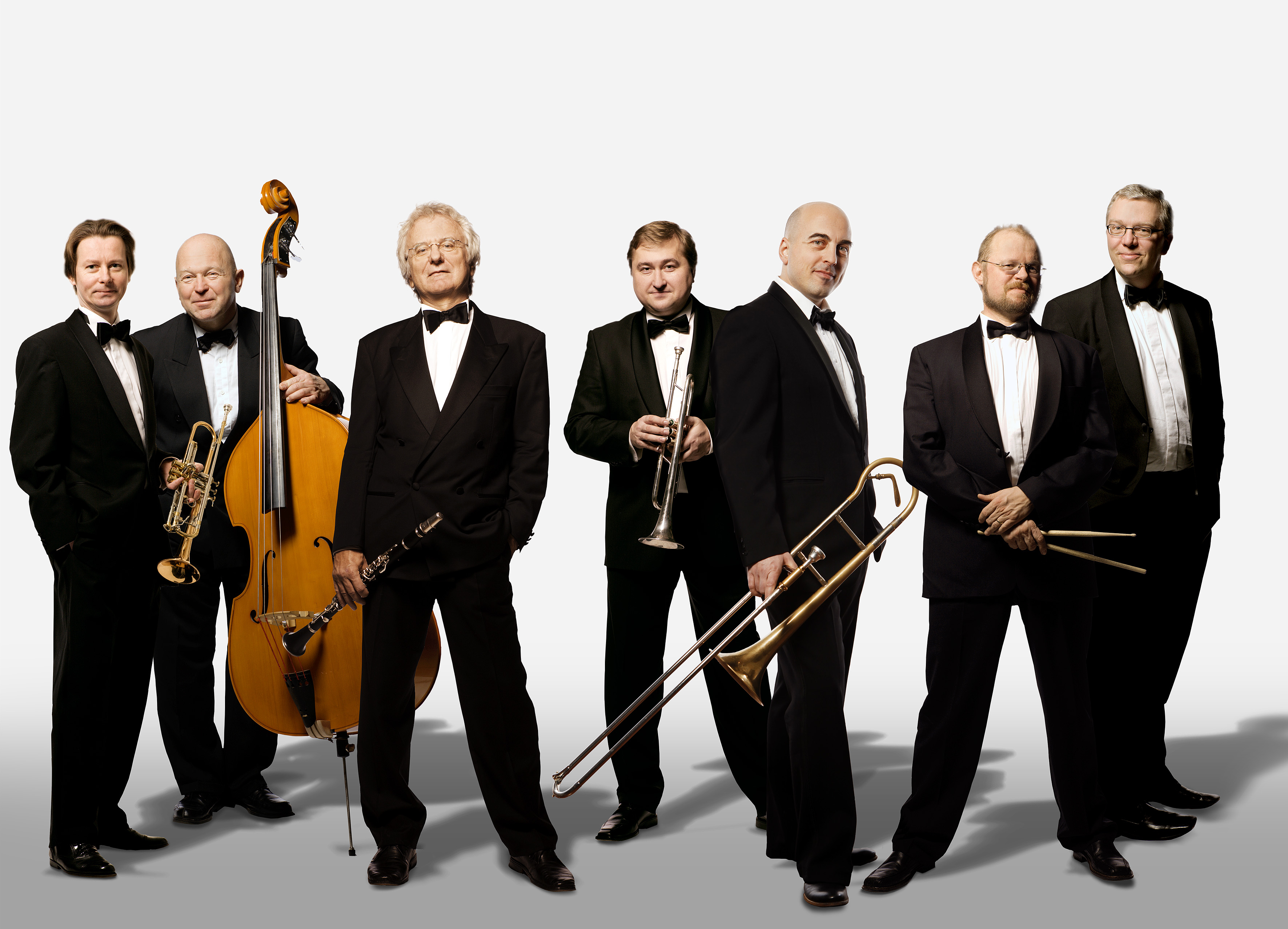 Allotria Jazzband: C. Dawson, P. Cischeck, R. Sander, A. Lobanov, M. Götz, G. Beck, T. Wagner (von links nach rechts)